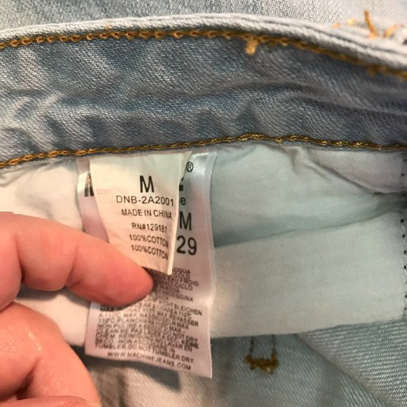 " MACHINE "DISTRESSED SHORTS NWT SZ M ( 32 X 15 ) - Picture 6 of 6